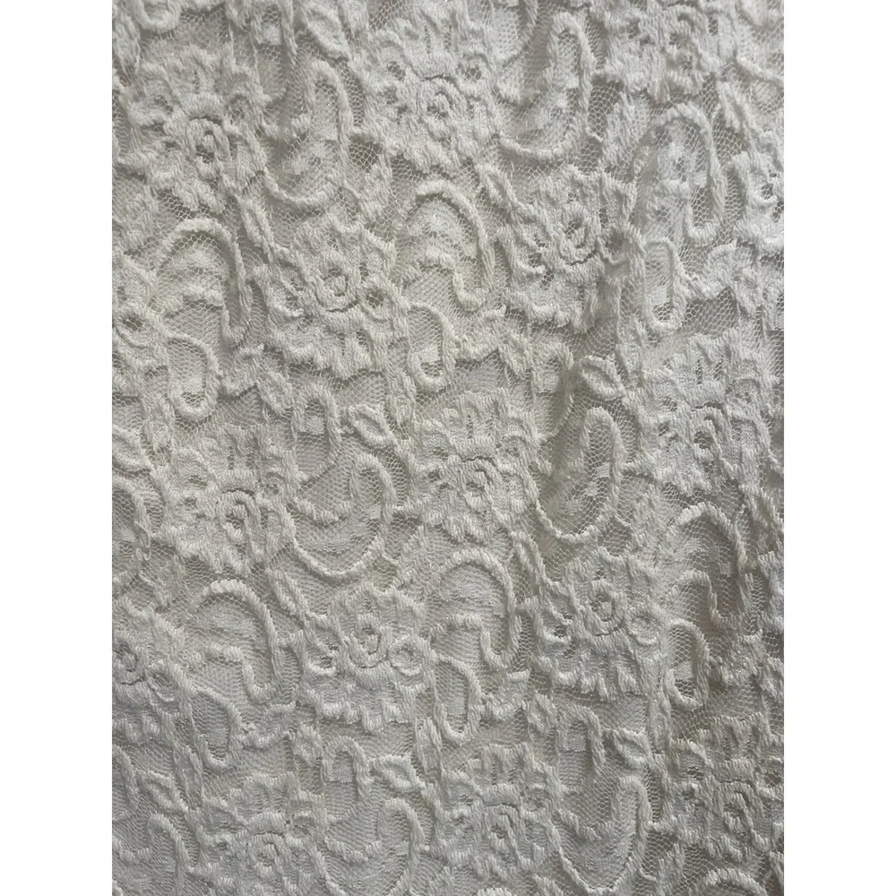 torrid woman lace